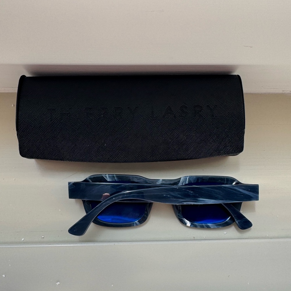 THIERRY LASRY Gray-Blue Marbled Rectangular Sungl… - image 2